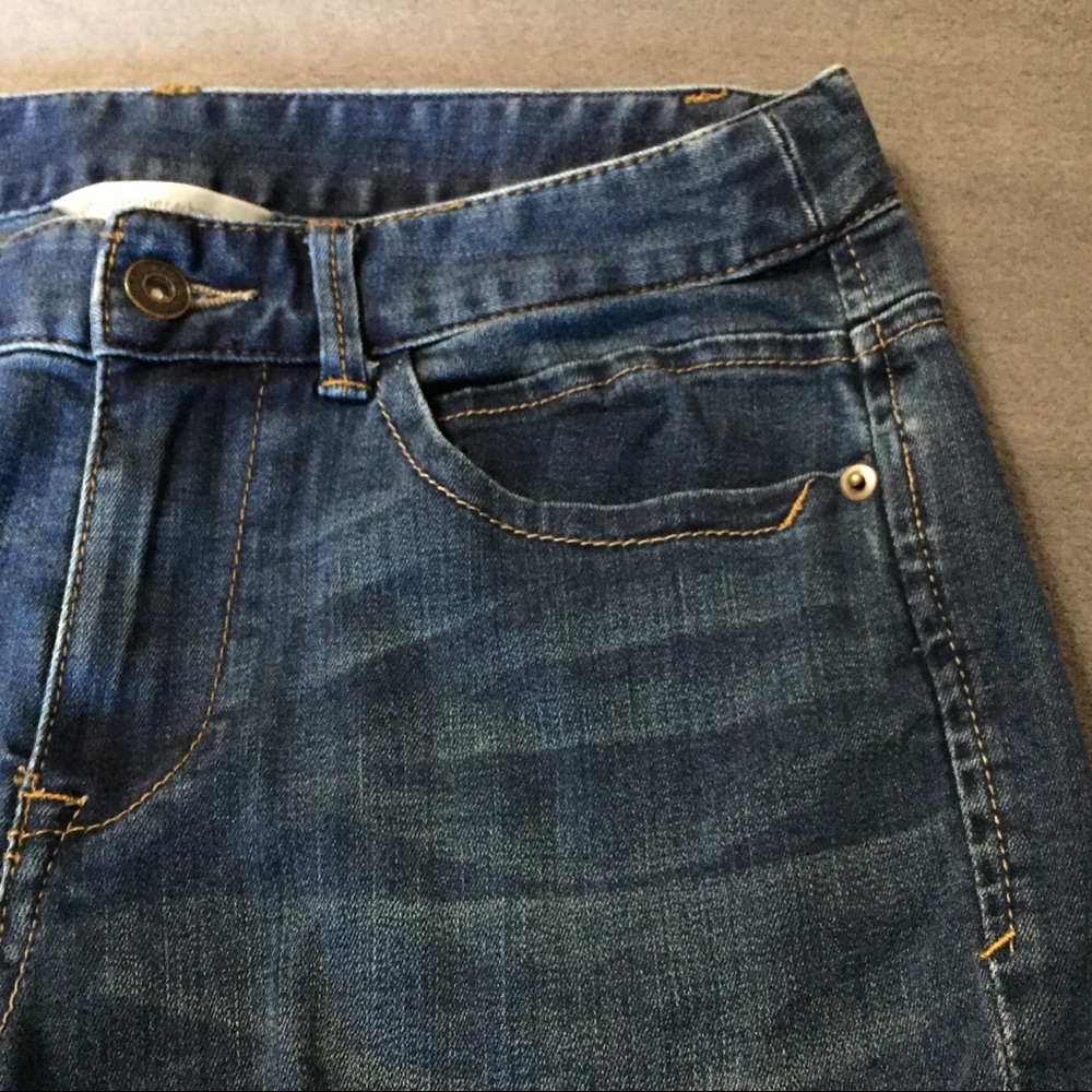 Bermuda Denim Shorts Adjustable Length by Cuffing - Picture 14 of 16